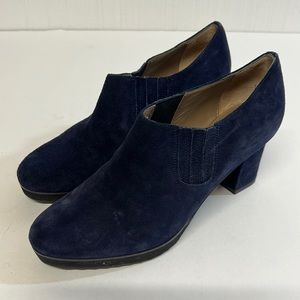 Anyi Lu hand made in Italy suede boot shoe